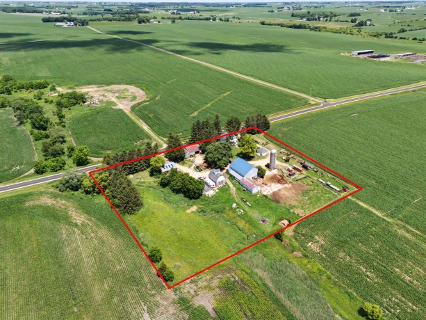 3139 McConnell, DAKOTA, Illinois 61018, 4 Bedrooms Bedrooms, ,1 BathroomBathrooms,Farm,For Sale,McConnell,202603814