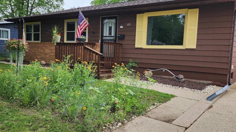 1851 Cleveland, BELOIT, Wisconsin 53511, 2 Bedrooms Bedrooms, ,2 BathroomsBathrooms,House,For Sale,Cleveland,202603712