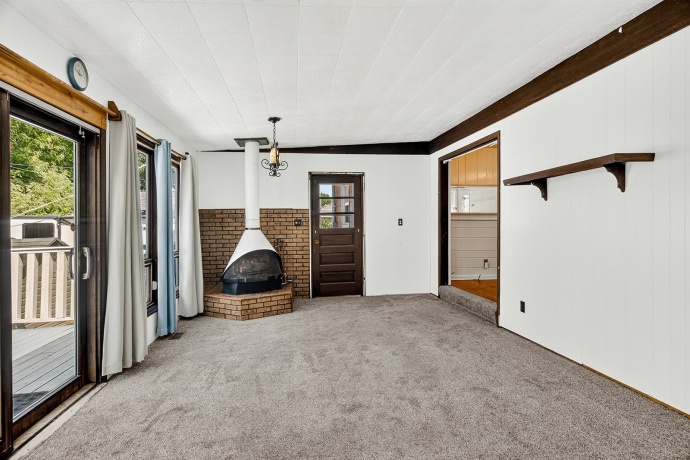 4010 Pinecrest, ROCKFORD, Illinois 61107, 3 Bedrooms Bedrooms, ,1 BathroomBathrooms,House,For Sale,Pinecrest,202603816