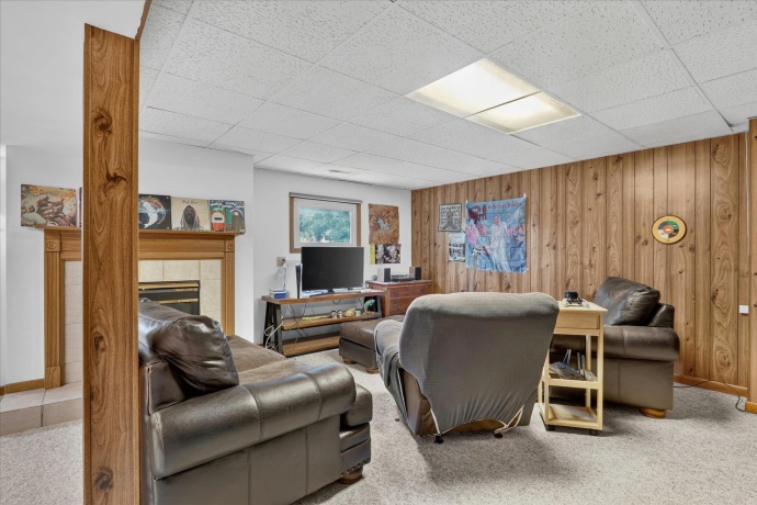 3429 Pontiac, ROCKFORD, Illinois 61101, 3 Bedrooms Bedrooms, ,1 BathroomBathrooms,House,For Sale,Pontiac,202603817