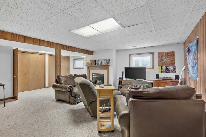 3429 Pontiac, ROCKFORD, Illinois 61101, 3 Bedrooms Bedrooms, ,1 BathroomBathrooms,House,For Sale,Pontiac,202603817