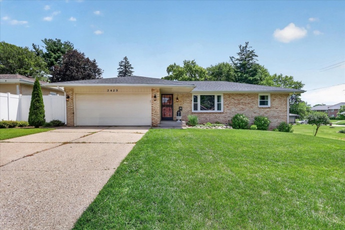 3429 Pontiac, ROCKFORD, Illinois 61101, 3 Bedrooms Bedrooms, ,1 BathroomBathrooms,House,For Sale,Pontiac,202603817