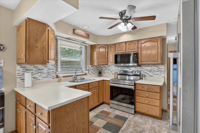 3429 Pontiac, ROCKFORD, Illinois 61101, 3 Bedrooms Bedrooms, ,1 BathroomBathrooms,House,For Sale,Pontiac,202603817