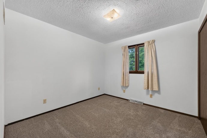 130 Andrews, BELVIDERE, Illinois 61008, 3 Bedrooms Bedrooms, ,2 BathroomsBathrooms,House,For Sale,Andrews,202603819
