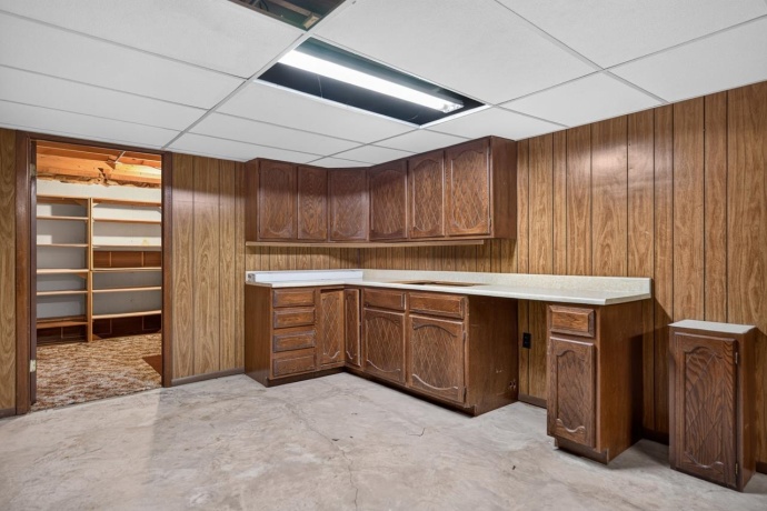 130 Andrews, BELVIDERE, Illinois 61008, 3 Bedrooms Bedrooms, ,2 BathroomsBathrooms,House,For Sale,Andrews,202603819