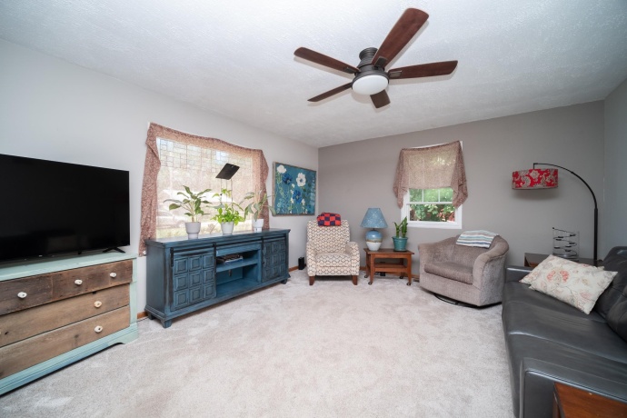 512 FRANKLIN ST, W, ROCKTON, Illinois 61072, 3 Bedrooms Bedrooms, ,2 BathroomsBathrooms,House,For Sale,FRANKLIN ST, W,202603820