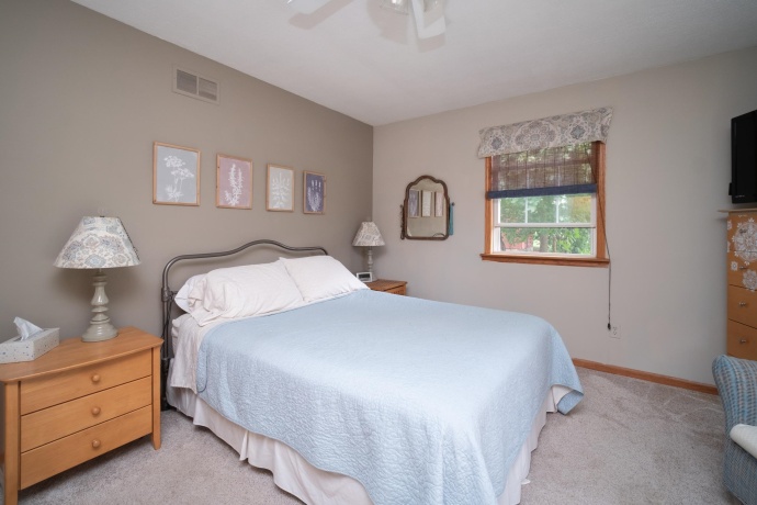 512 FRANKLIN ST, W, ROCKTON, Illinois 61072, 3 Bedrooms Bedrooms, ,2 BathroomsBathrooms,House,For Sale,FRANKLIN ST, W,202603820