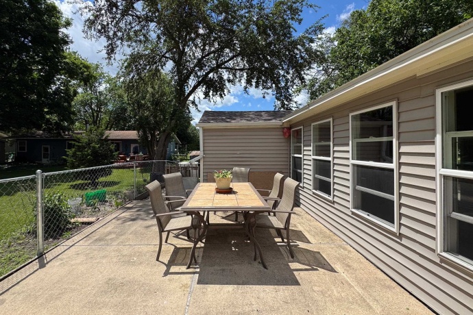 512 FRANKLIN ST, W, ROCKTON, Illinois 61072, 3 Bedrooms Bedrooms, ,2 BathroomsBathrooms,House,For Sale,FRANKLIN ST, W,202603820