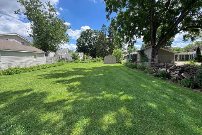 512 FRANKLIN ST, W, ROCKTON, Illinois 61072, 3 Bedrooms Bedrooms, ,2 BathroomsBathrooms,House,For Sale,FRANKLIN ST, W,202603820