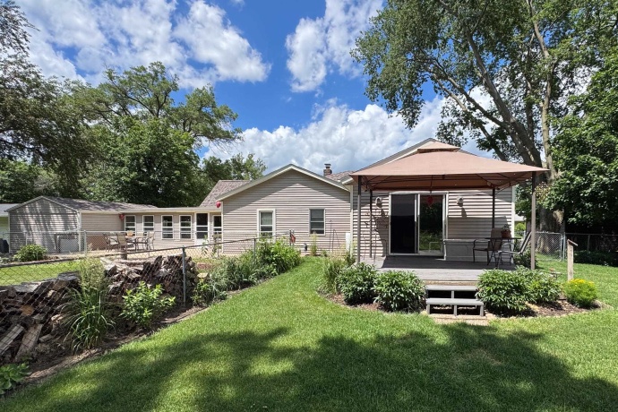 512 FRANKLIN ST, W, ROCKTON, Illinois 61072, 3 Bedrooms Bedrooms, ,2 BathroomsBathrooms,House,For Sale,FRANKLIN ST, W,202603820