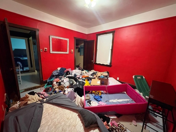14032 Burnham, CHICAGO, Illinois 60633, 3 Bedrooms Bedrooms, ,2 BathroomsBathrooms,House,For Sale,Burnham,202603822
