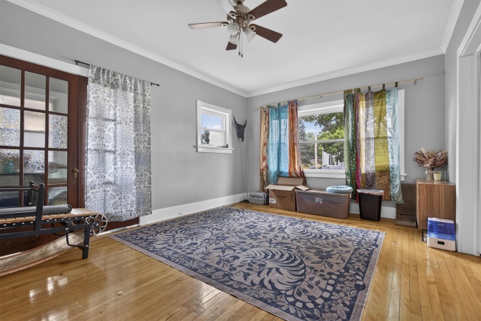 1222 State St, BELVIDERE, Illinois 61008, 4 Bedrooms Bedrooms, ,1 BathroomBathrooms,House,For Sale,State St,202603829