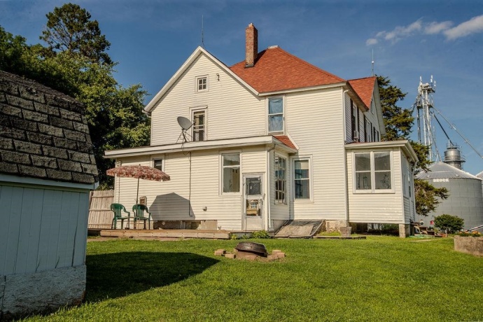 102 Rock City, GERMAN VALLEY, Illinois 61039, 4 Bedrooms Bedrooms, ,1 BathroomBathrooms,House,For Sale,Rock City,202603833