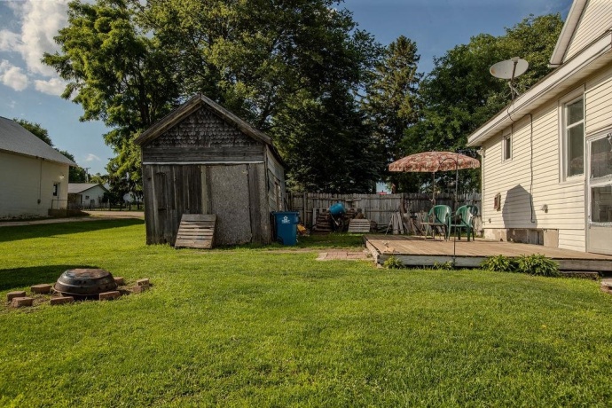 102 Rock City, GERMAN VALLEY, Illinois 61039, 4 Bedrooms Bedrooms, ,1 BathroomBathrooms,House,For Sale,Rock City,202603833