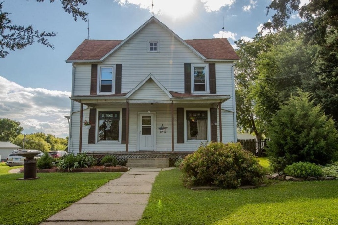 102 Rock City, GERMAN VALLEY, Illinois 61039, 4 Bedrooms Bedrooms, ,1 BathroomBathrooms,House,For Sale,Rock City,202603833