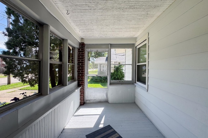 719 Lawn, LOVES PARK, Illinois 61111, 3 Bedrooms Bedrooms, ,1 BathroomBathrooms,House,For Sale,Lawn,202603834
