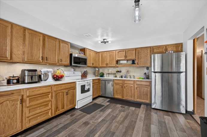 13837 Beaver, ROSCOE, Illinois 61073, 3 Bedrooms Bedrooms, ,2 BathroomsBathrooms,House,For Sale,Beaver,202603835