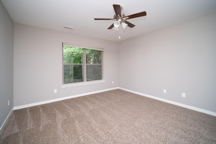 5335 Jackies, LOVES PARK, Illinois 61111, 3 Bedrooms Bedrooms, ,2 BathroomsBathrooms,Condominium,For Sale,Jackies,202603838