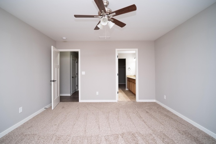 5335 Jackies, LOVES PARK, Illinois 61111, 3 Bedrooms Bedrooms, ,2 BathroomsBathrooms,Condominium,For Sale,Jackies,202603838