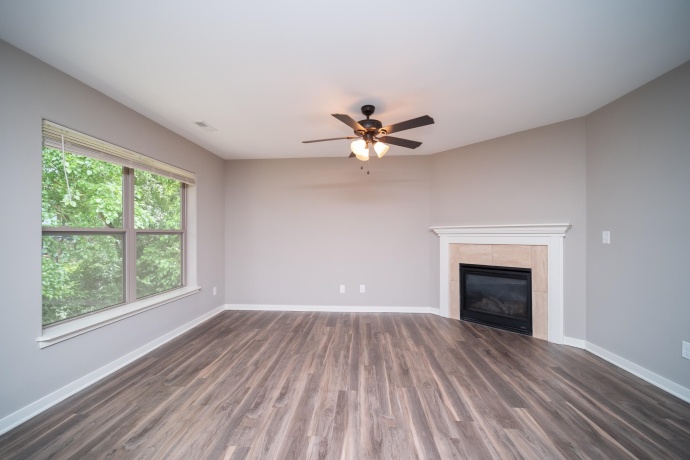 5335 Jackies, LOVES PARK, Illinois 61111, 3 Bedrooms Bedrooms, ,2 BathroomsBathrooms,Condominium,For Sale,Jackies,202603838
