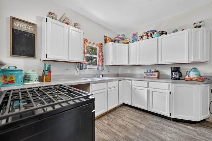 630 FAIRVIEW, SOUTH BELOIT, Illinois 61080, 3 Bedrooms Bedrooms, ,1 BathroomBathrooms,House,For Sale,FAIRVIEW,202603837
