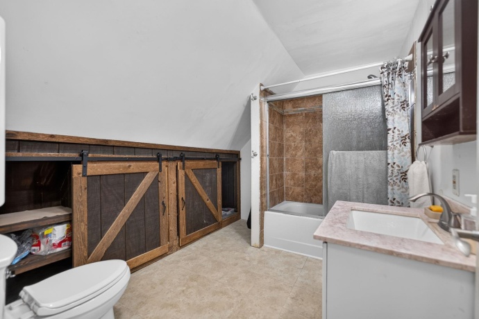 630 FAIRVIEW, SOUTH BELOIT, Illinois 61080, 3 Bedrooms Bedrooms, ,1 BathroomBathrooms,House,For Sale,FAIRVIEW,202603837