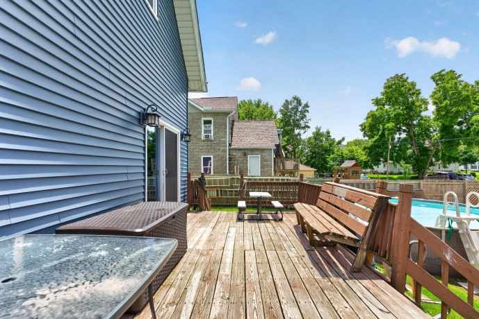 630 FAIRVIEW, SOUTH BELOIT, Illinois 61080, 3 Bedrooms Bedrooms, ,1 BathroomBathrooms,House,For Sale,FAIRVIEW,202603837