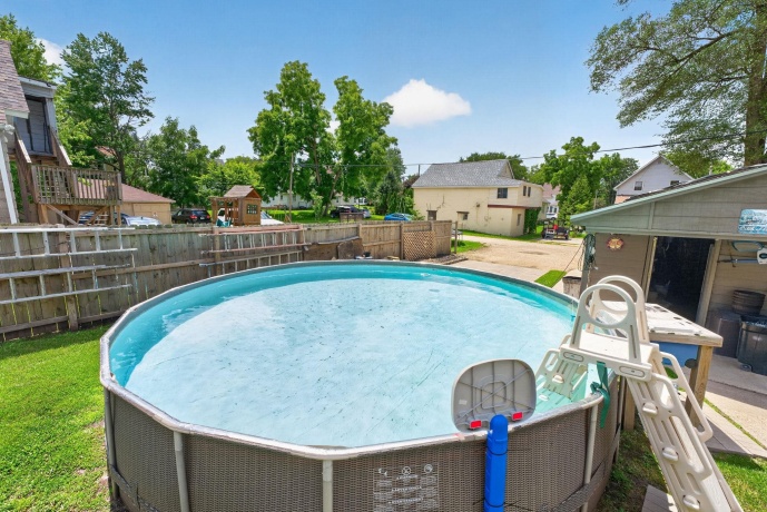 630 FAIRVIEW, SOUTH BELOIT, Illinois 61080, 3 Bedrooms Bedrooms, ,1 BathroomBathrooms,House,For Sale,FAIRVIEW,202603837