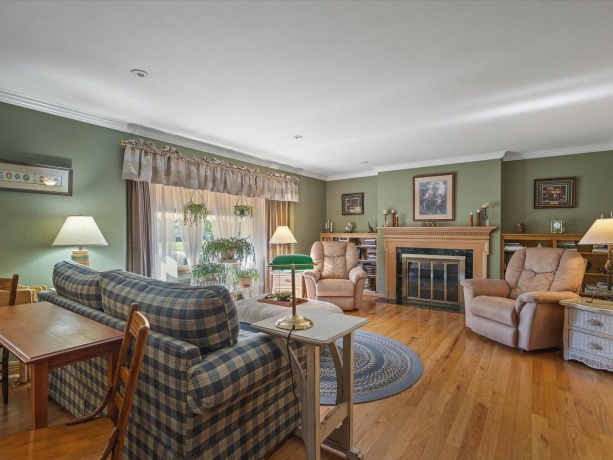 612 Oak Knolls, ROCKFORD, Illinois 61107, 2 Bedrooms Bedrooms, ,2 BathroomsBathrooms,House,For Sale,Oak Knolls,202603839