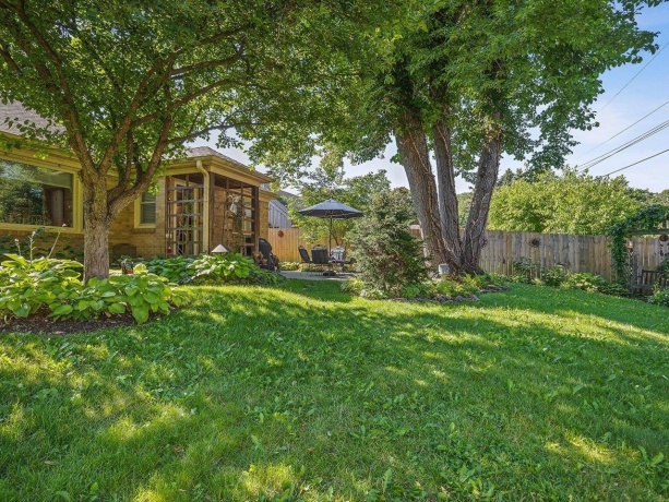 612 Oak Knolls, ROCKFORD, Illinois 61107, 2 Bedrooms Bedrooms, ,2 BathroomsBathrooms,House,For Sale,Oak Knolls,202603839