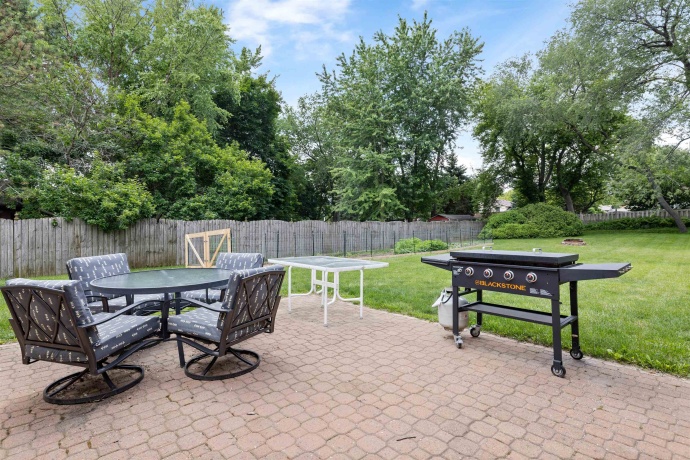 1951 Valencia, ROCKFORD, Illinois 61108, 3 Bedrooms Bedrooms, ,2 BathroomsBathrooms,House,For Sale,Valencia,202603841