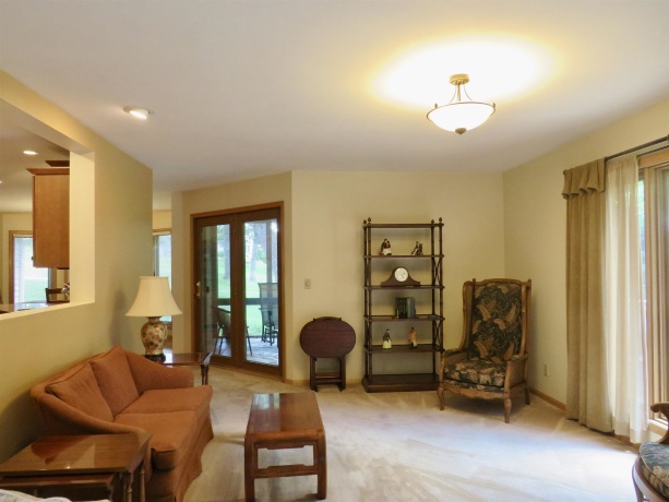 11 Peninsula Drive, GALENA, Illinois 61036, 4 Bedrooms Bedrooms, ,2 BathroomsBathrooms,House,For Sale,Peninsula Drive,202603846