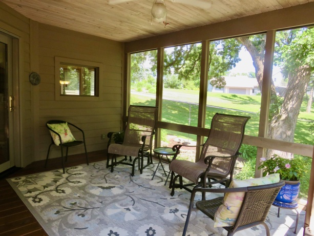 11 Peninsula Drive, GALENA, Illinois 61036, 4 Bedrooms Bedrooms, ,2 BathroomsBathrooms,House,For Sale,Peninsula Drive,202603846