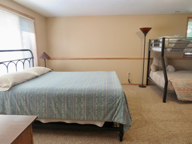 11 Peninsula Drive, GALENA, Illinois 61036, 4 Bedrooms Bedrooms, ,2 BathroomsBathrooms,House,For Sale,Peninsula Drive,202603846