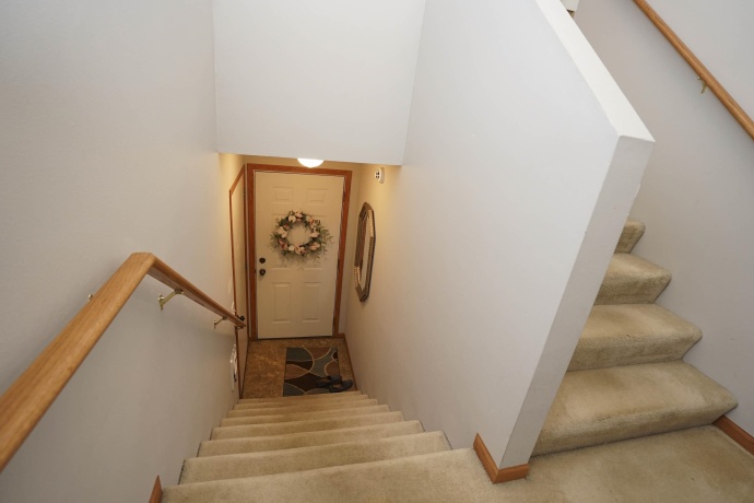 7685 Creek, ROCKFORD, Illinois 61114, 2 Bedrooms Bedrooms, ,2 BathroomsBathrooms,Condominium,For Sale,Creek,202603849