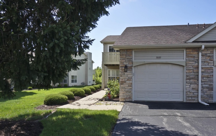 7685 Creek, ROCKFORD, Illinois 61114, 2 Bedrooms Bedrooms, ,2 BathroomsBathrooms,Condominium,For Sale,Creek,202603849