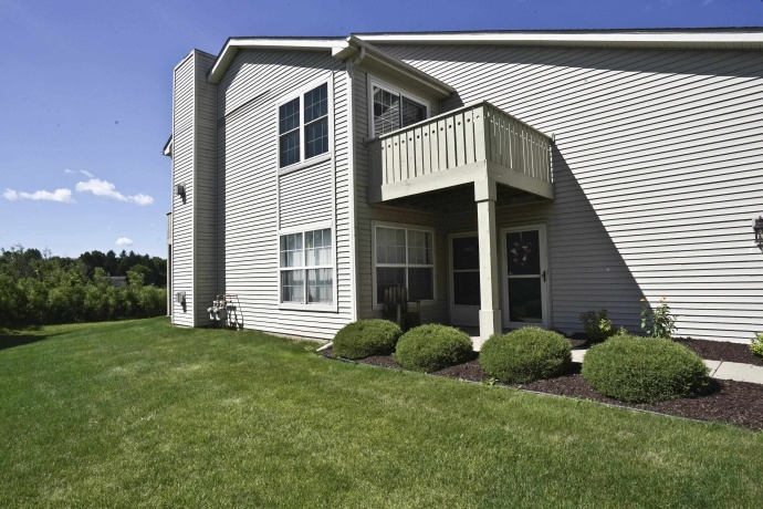 7685 Creek, ROCKFORD, Illinois 61114, 2 Bedrooms Bedrooms, ,2 BathroomsBathrooms,Condominium,For Sale,Creek,202603849