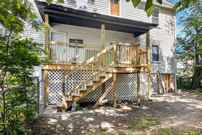 1231-1233 N Main, ROCKFORD, Illinois 61103, ,2 Units,For Sale,N Main,202603855