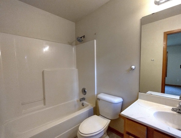 152 Columbia, POPLAR GROVE, Illinois 61065, 4 Bedrooms Bedrooms, ,3 BathroomsBathrooms,House,For Sale,Columbia,202603469