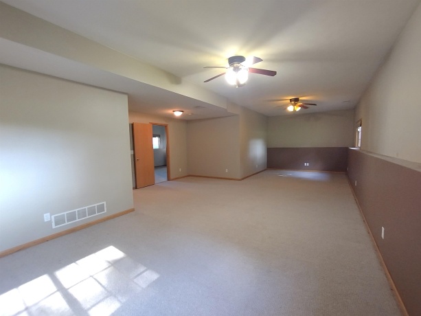 152 Columbia, POPLAR GROVE, Illinois 61065, 4 Bedrooms Bedrooms, ,3 BathroomsBathrooms,House,For Sale,Columbia,202603469