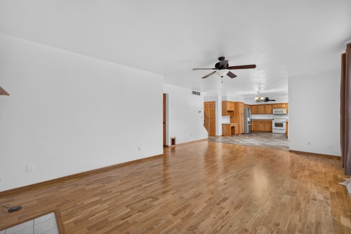 8448 Centaur, MACHESNEY PARK, Illinois 61115, 3 Bedrooms Bedrooms, ,2 BathroomsBathrooms,House,For Sale,Centaur,202603856