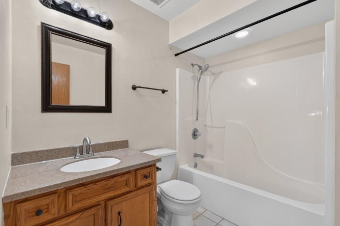 8448 Centaur, MACHESNEY PARK, Illinois 61115, 3 Bedrooms Bedrooms, ,2 BathroomsBathrooms,House,For Sale,Centaur,202603856