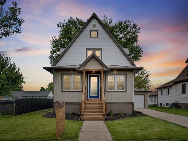 510 Main, CUBA CITY, Wisconsin 53807, 3 Bedrooms Bedrooms, ,2 BathroomsBathrooms,House,For Sale,Main,202603857