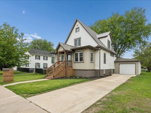 510 Main, CUBA CITY, Wisconsin 53807, 3 Bedrooms Bedrooms, ,2 BathroomsBathrooms,House,For Sale,Main,202603857