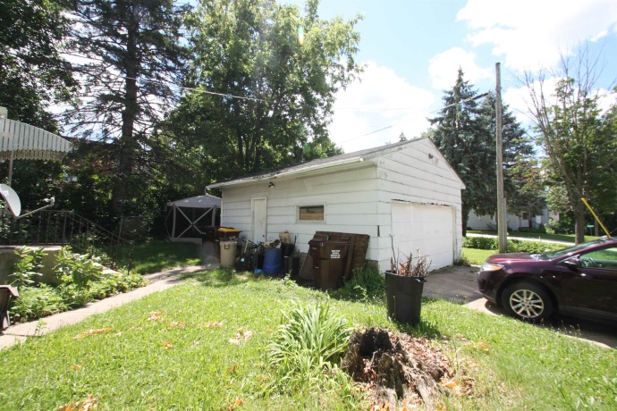 1601 Charles, ROCKFORD, Illinois 61104, ,2 Units,For Sale,Charles,202603859