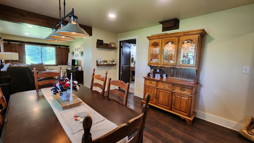 8999 Centerville, CAPRON, Illinois 61012, 3 Bedrooms Bedrooms, ,2 BathroomsBathrooms,House,For Sale,Centerville,202603715
