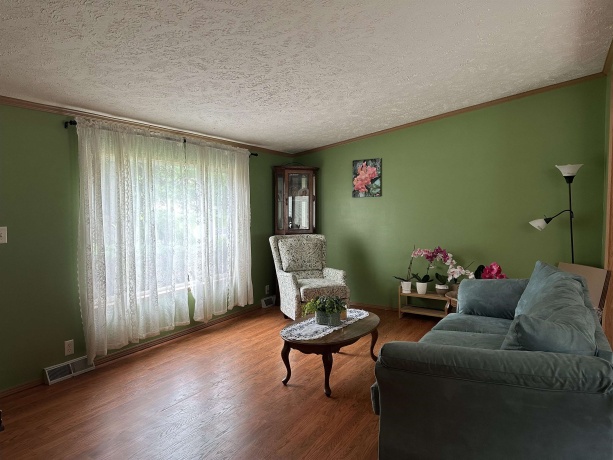 409 9th, MILLEDGEVILLE, Illinois 61051, 3 Bedrooms Bedrooms, ,2 BathroomsBathrooms,House,For Sale,9th,202603863