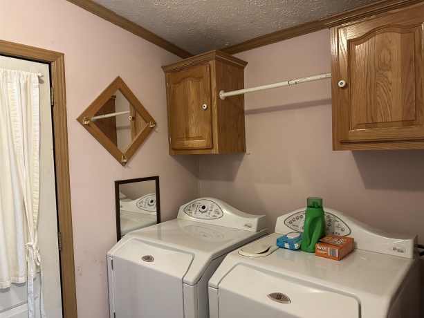 409 9th, MILLEDGEVILLE, Illinois 61051, 3 Bedrooms Bedrooms, ,2 BathroomsBathrooms,House,For Sale,9th,202603863