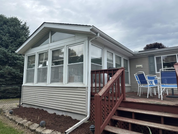 409 9th, MILLEDGEVILLE, Illinois 61051, 3 Bedrooms Bedrooms, ,2 BathroomsBathrooms,House,For Sale,9th,202603863