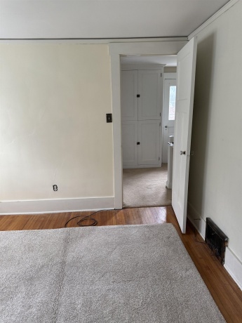 1526 Lincoln, FREEPORT, Illinois 61032, 3 Bedrooms Bedrooms, ,1 BathroomBathrooms,House,For Sale,Lincoln,202603865